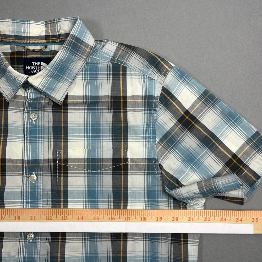 The North Face Mens Large Short Sleeve Plaid Button Down Shirt Blue Gray Outdoor